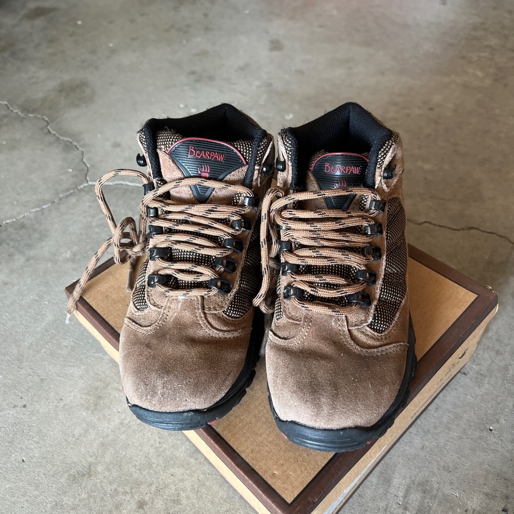 Kids hiking boots | bear paw